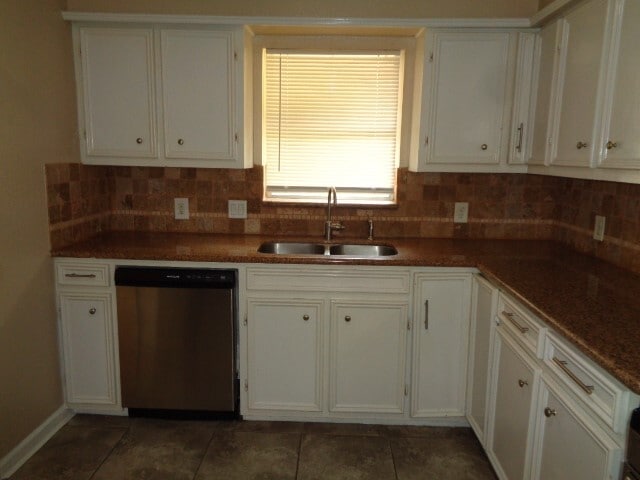 Building Photo - 3012 Barksdale Dr