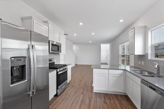 Building Photo - 7229 Spotted Leaf Wy