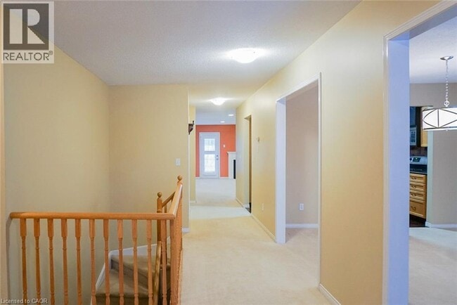 Building Photo - 37 Watson Crescent