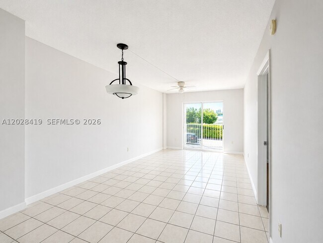 Foto del edificio - 16465 NE 22nd Ave
