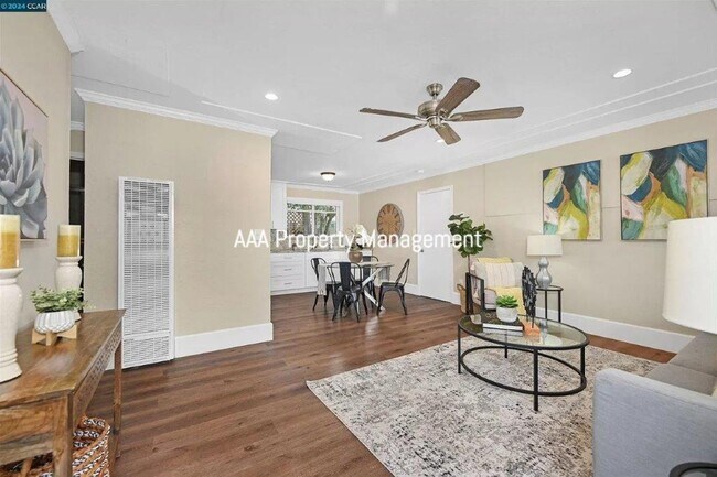 Building Photo - Concord Fully renovated 2 bedroom 1 bathro...
