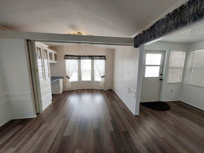 OFFICE AREA - 1108 49th Avenue Ter W