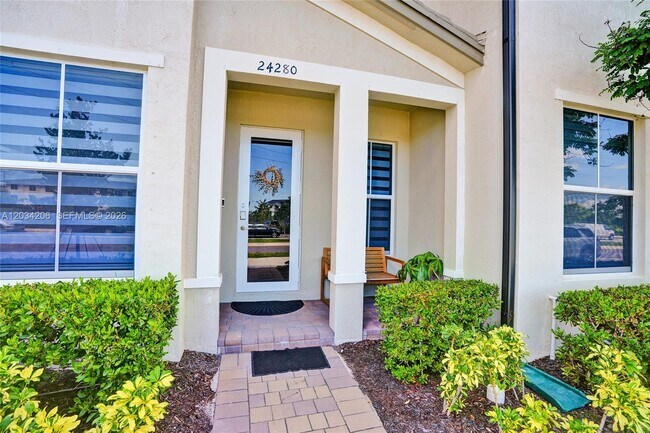 Foto del edificio - 24280 SW 128th Ave