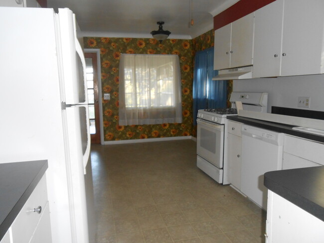 Building Photo - 12930 Co Rd 5