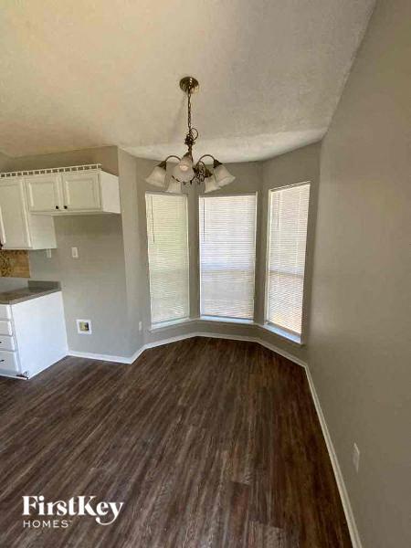 Building Photo - 4261 Kings Valley Cove E