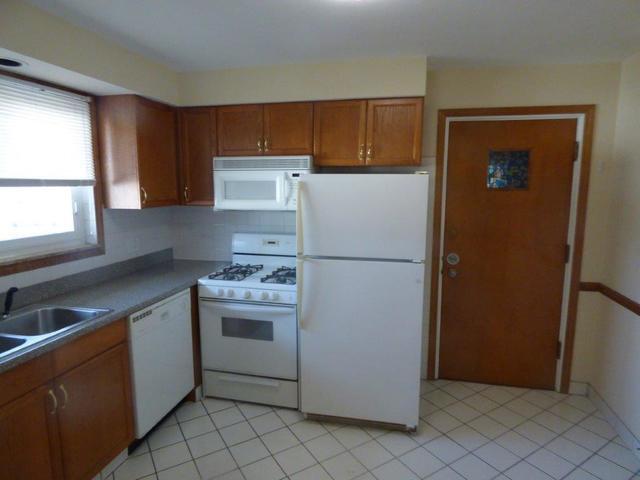 Primary Photo - 1535 Bonnie Brae Pl