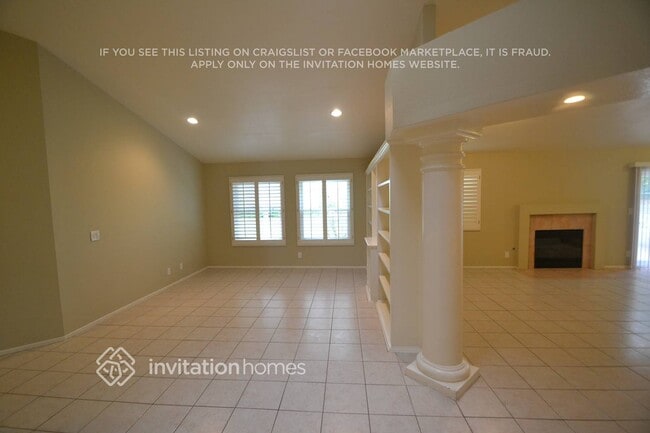 Foto del edificio - 1320 Date Palm Dr