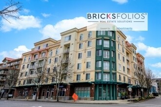 Foto del edificio - 11004 NE 11th St