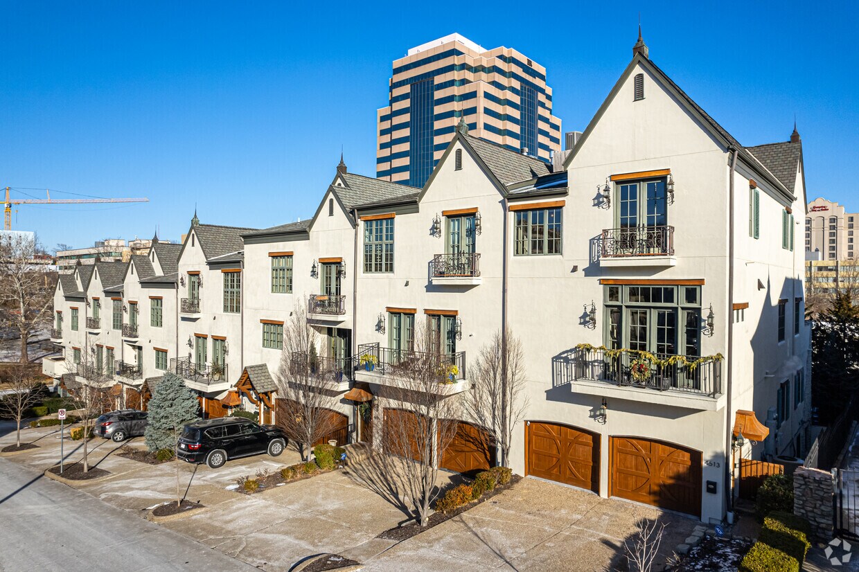 Primary Photo - 4601-4617 Jarboe St