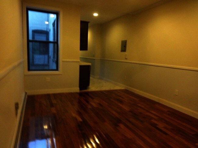 Foto del edificio - 431 Marion St