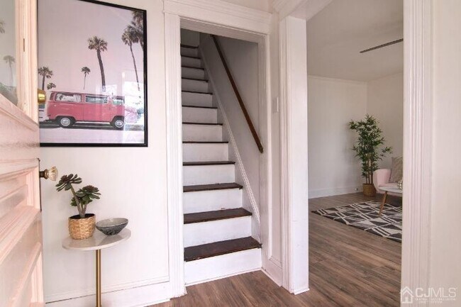 Foto del edificio - 524 Groom St