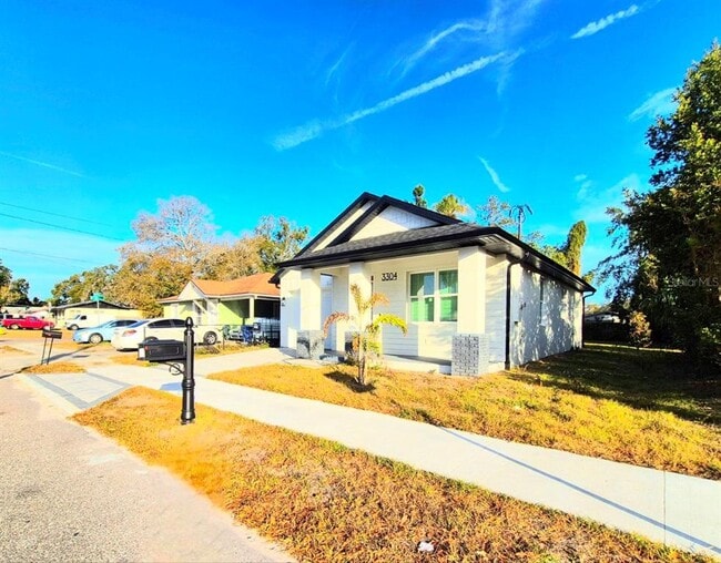 Foto del edificio - 3304 E North Bay St