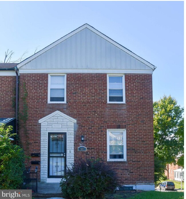 Photo - 1601 E Cold Spring Ln Townhome