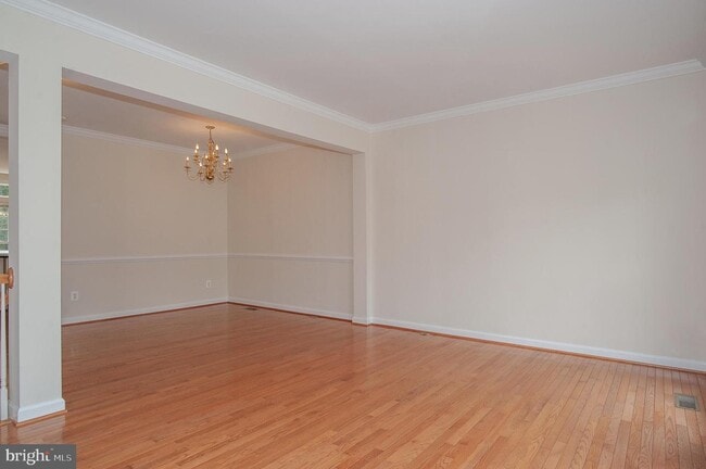 Building Photo - 6913 Inlet Cove Dr