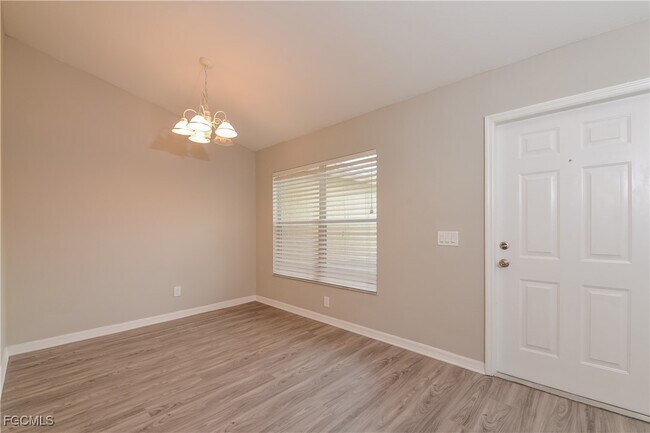Foto del edificio - 1876 N San Mateo Dr