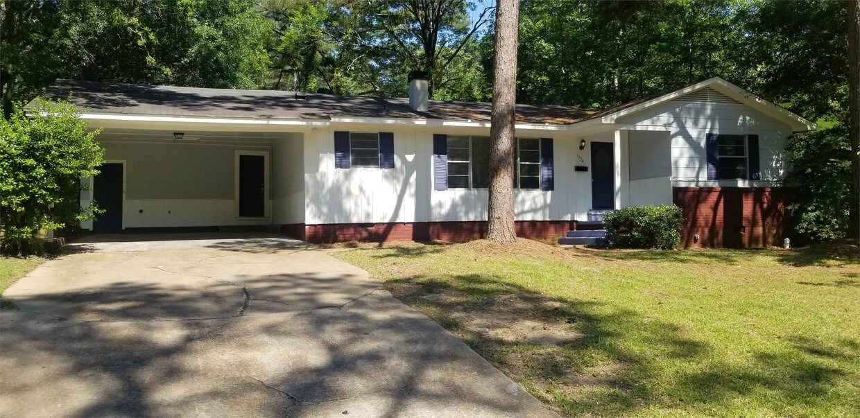 Foto principal - 1934 Catalina Dr