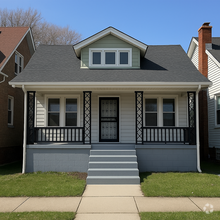 Building Photo - 16327 Log Cabin St
