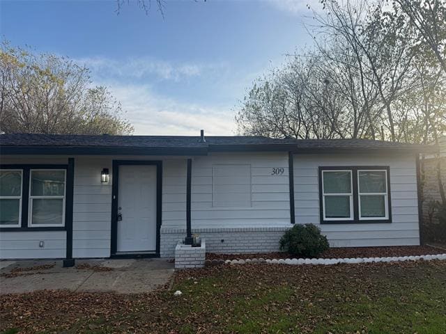 Foto del edificio - 309 Hillcrest St