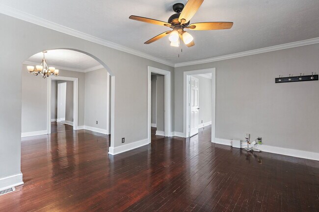 Foto del edificio - 1012 Cahal Ave