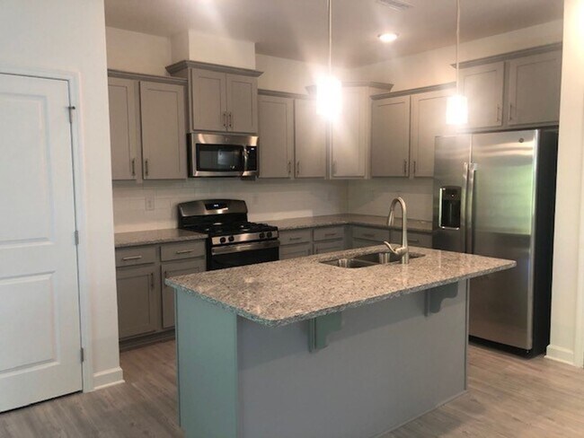Building Photo - 112 Orvis Drive-Bev Roberts Rentals & Prop...