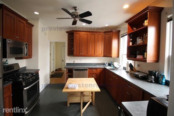Foto principal - 65 Montcalm Ave