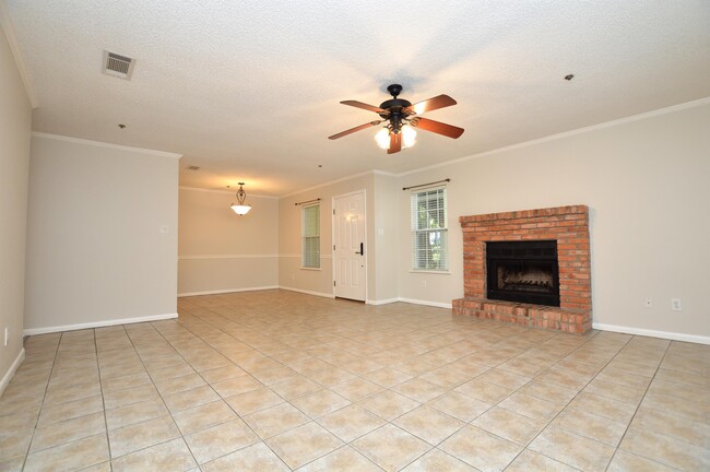 Building Photo - 2092 S Sherwood DriveF-45