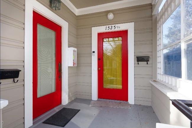 Building Photo - 1525 Stanton St