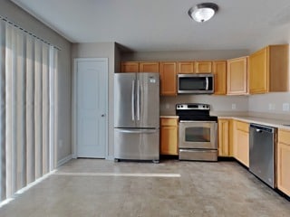 Building Photo - 7250 Blue Ridge Dr