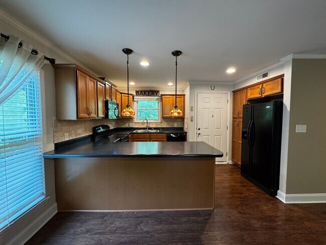 Foto del edificio - 132 Turnwood Ln