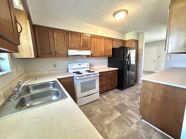 Foto del edificio - 2 bedroom/2 bath unit for rent