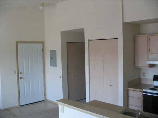 Primary Photo - 1318 N McDonald Rd