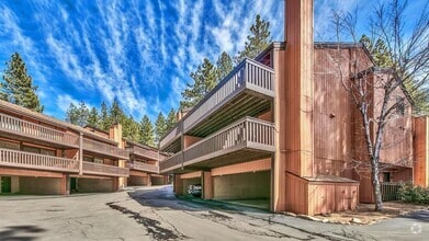 Building Photo - 1439 Ski Run Blvd