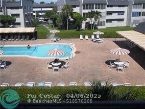 Foto del edificio - 7897 Golf Cir Dr
