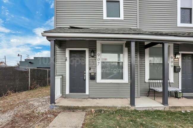 Foto del edificio - 907 Scott St