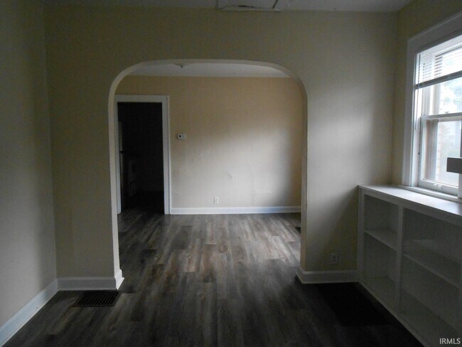 Foto del edificio - 1308 Atwater Ave