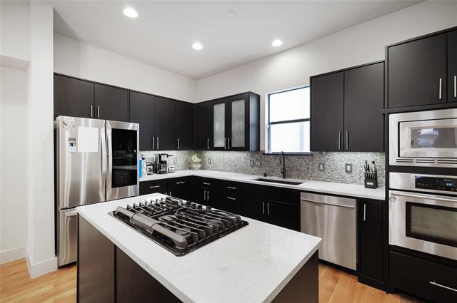 Foto del edificio - 4618 Cedar Springs Rd