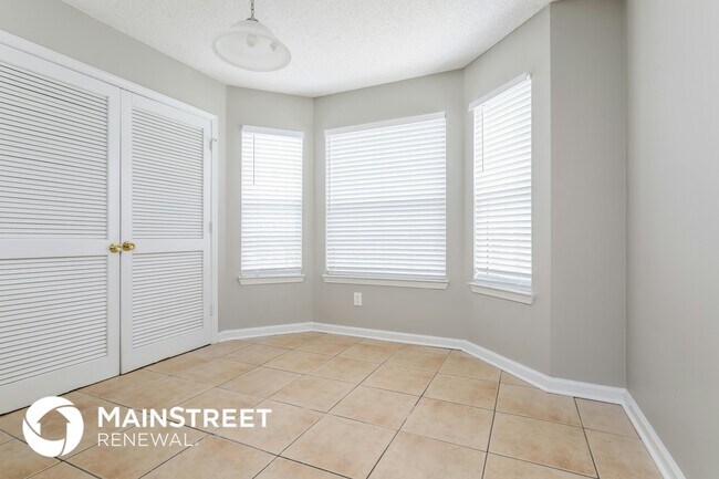 Foto del edificio - 7086 Brecken Pl