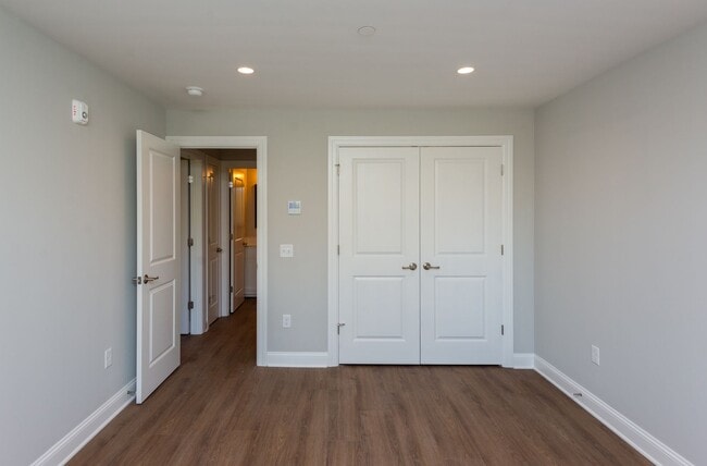 Interior Photo - 925 at North