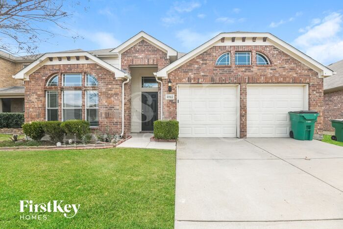 Foto principal - 8912 Sierra Trail