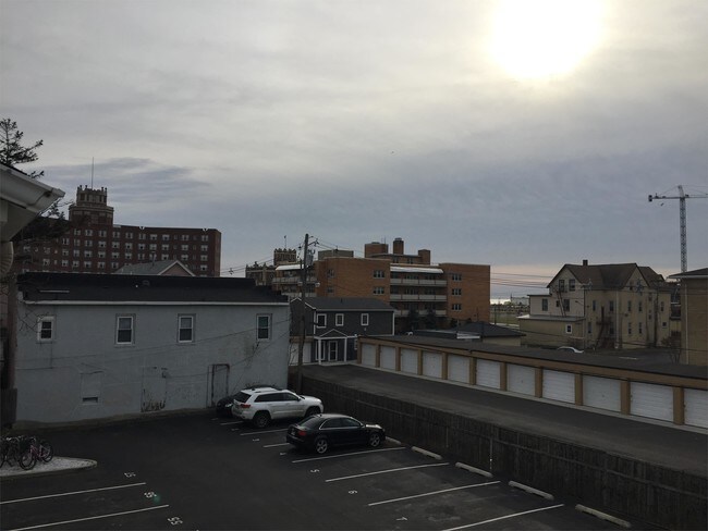 Foto del edificio - 310 6th Ave