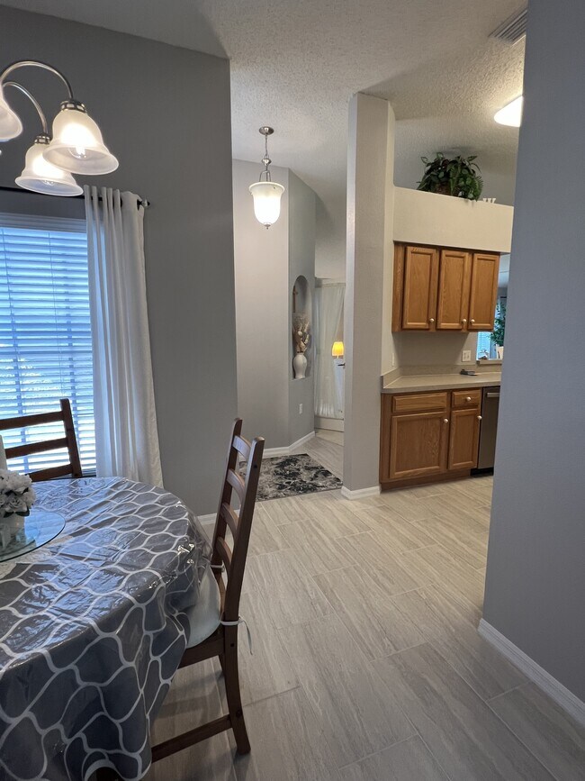 Foto del edificio - 18030 Webster Grove Dr