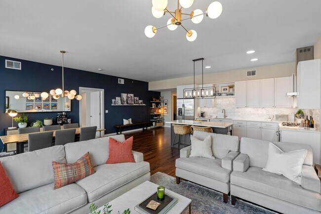 Building Photo - 1240 S 2nd St