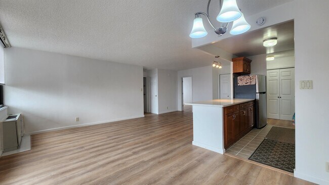 Foto del edificio - 280 Marin Blvd