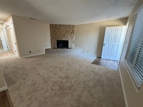 Building Photo - 8935 Rancho Grande Ct