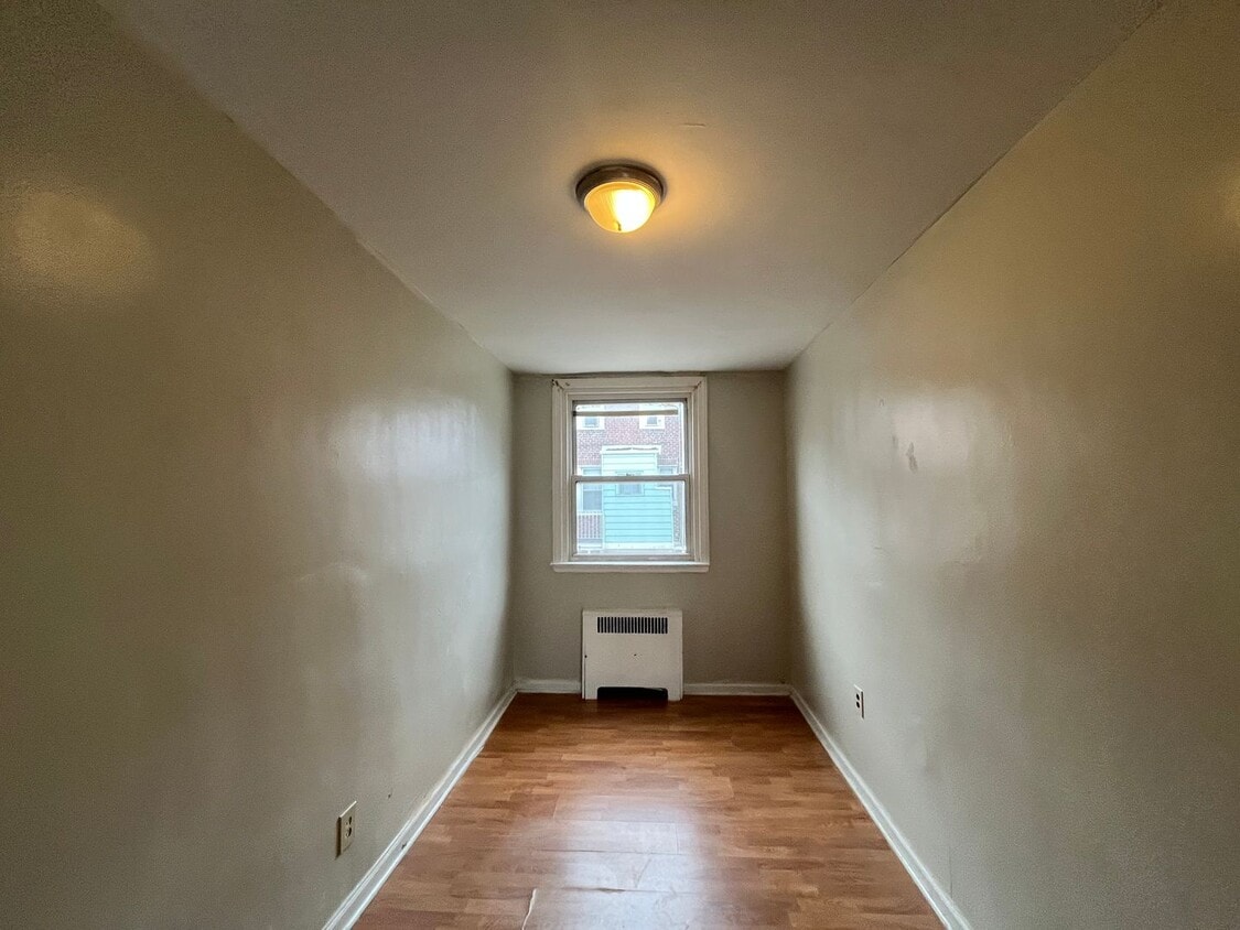 Foto del edificio - 1400 Magee Ave