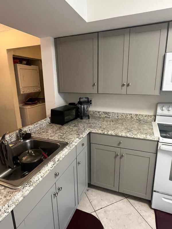 Foto del edificio - 208 Lake Pointe Dr