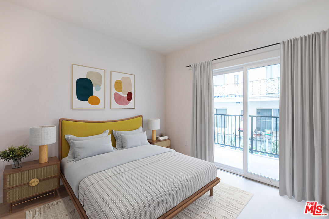 Foto principal - 1227 N Berendo St