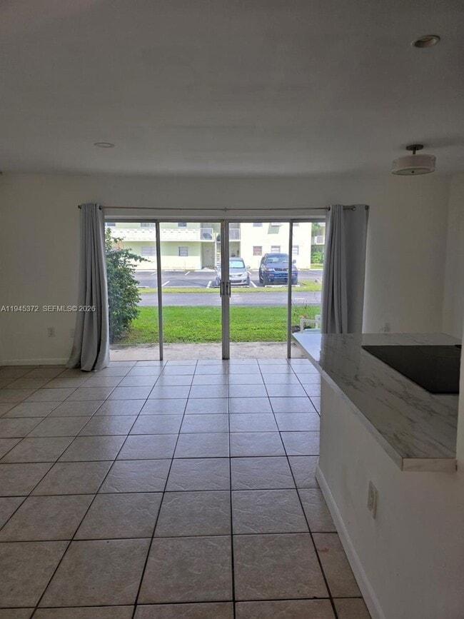 Foto del edificio - 7680 SW 82nd St