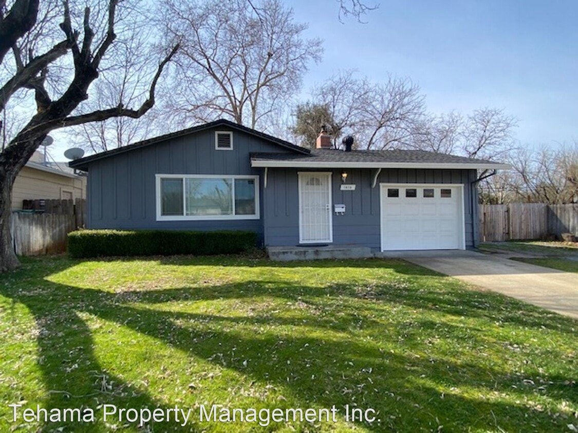 Primary Photo - 3 br, 1.5 bath House - 1879 Pinon Ave