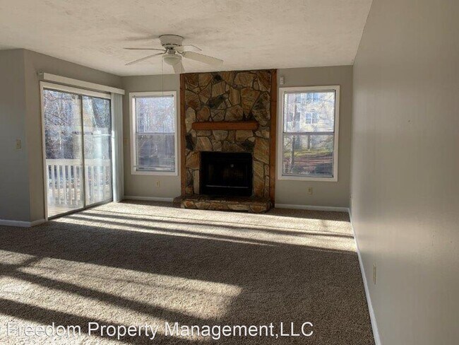 Building Photo - 3 br, 2 bath House - 6771-4 Willowbrook